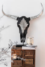 Charger l'image dans la galerie, Chiffonnier en bois brut recyclé