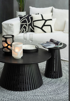 Table basse en manguier noir
